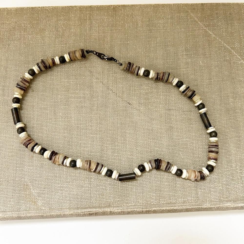 Y2k Surfer Necklace Mixed-Media Brown And White Unisex Unbranded Summer Beach
